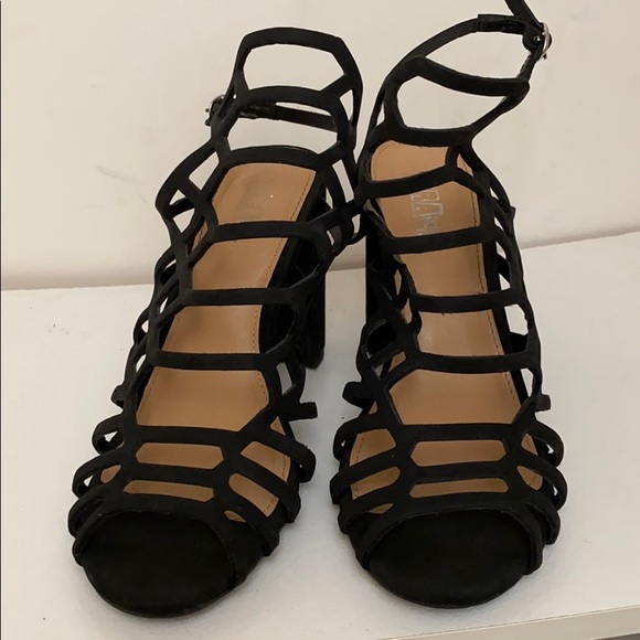 Brash Caged Heels - Picture 2 of 6